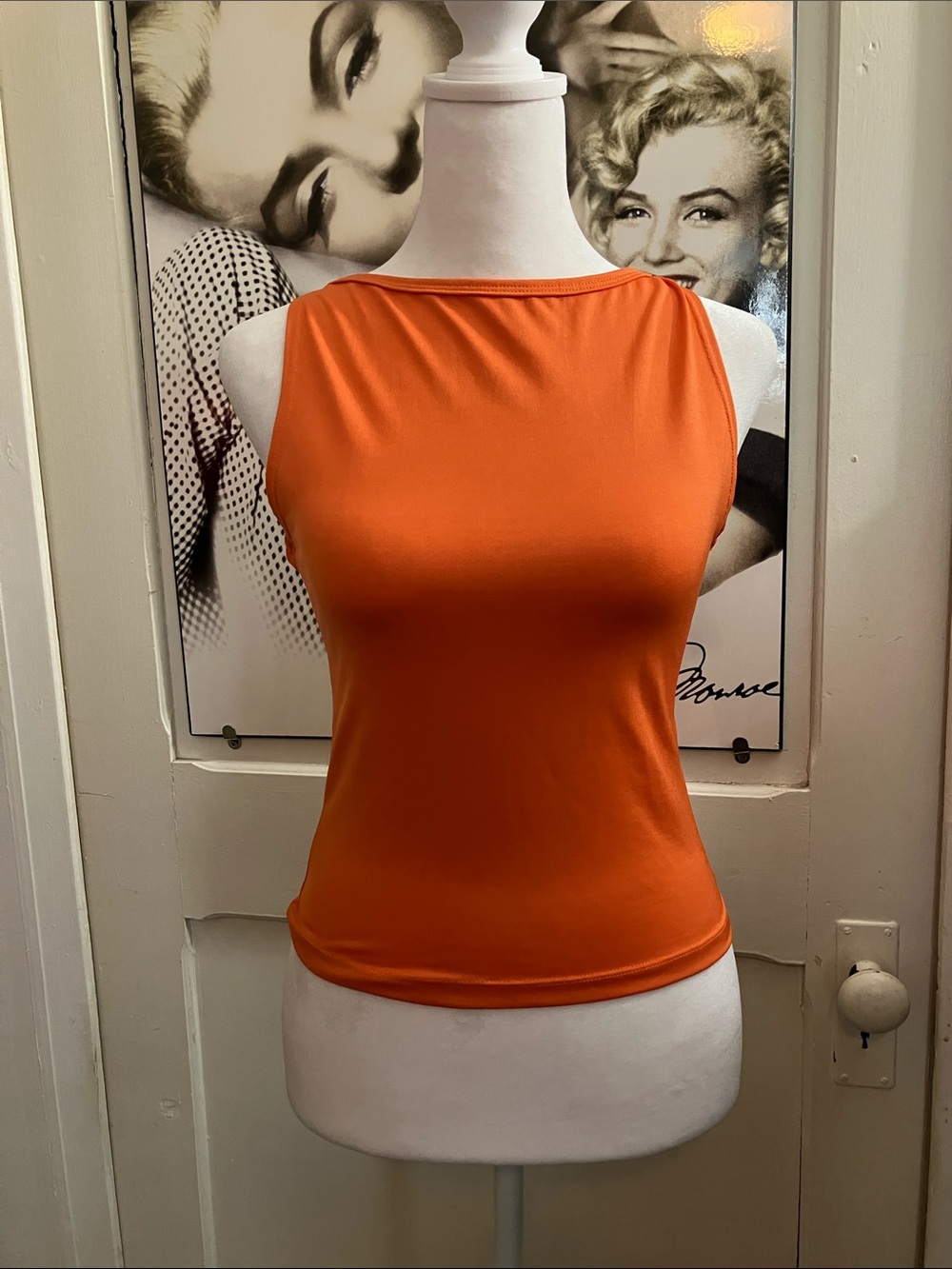 6/25$ Women's Orange Sleeveless Boatneck Top-XS